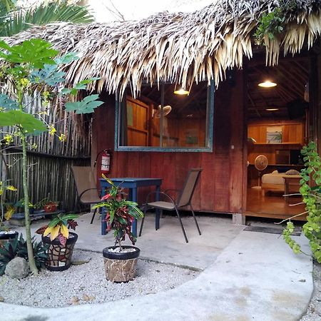 Hotel & Suites Oasis Bacalar Exterior photo