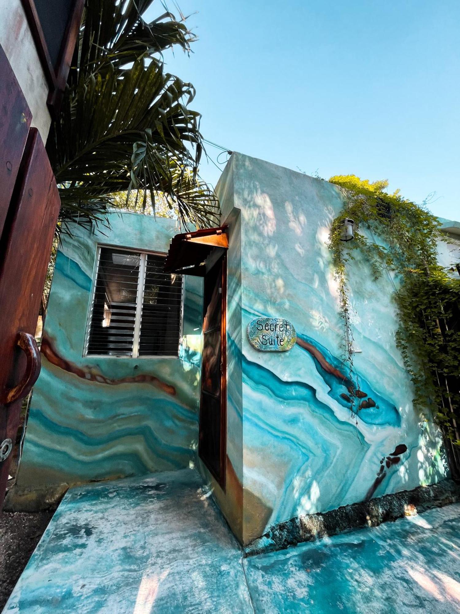 Hotel & Suites Oasis Bacalar Exterior photo