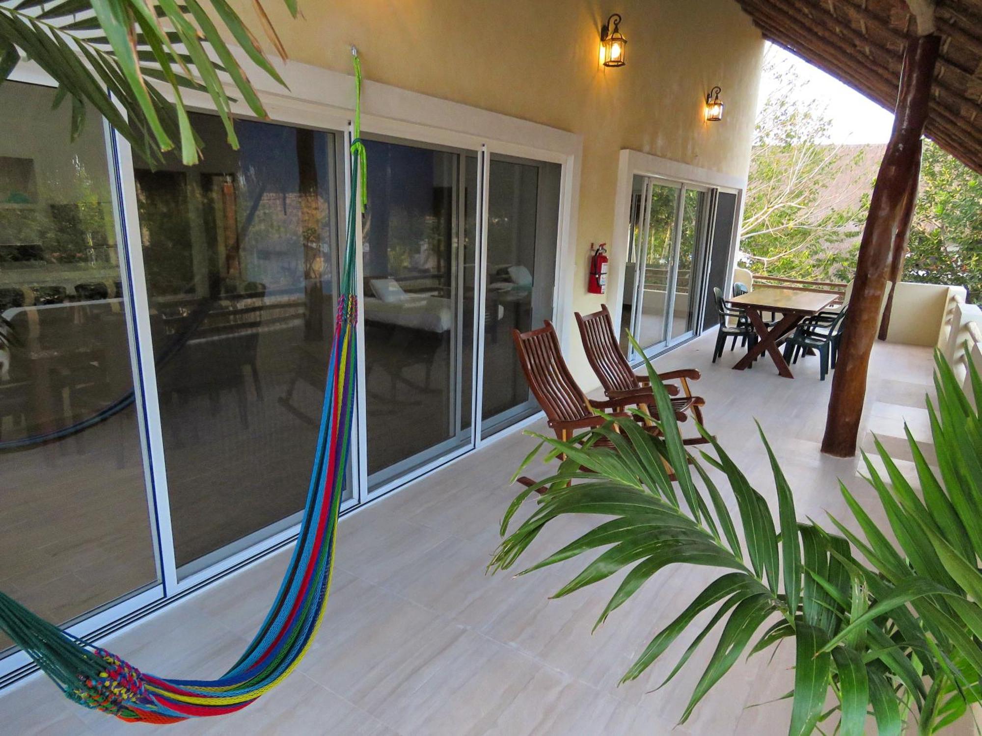 Hotel & Suites Oasis Bacalar Exterior photo