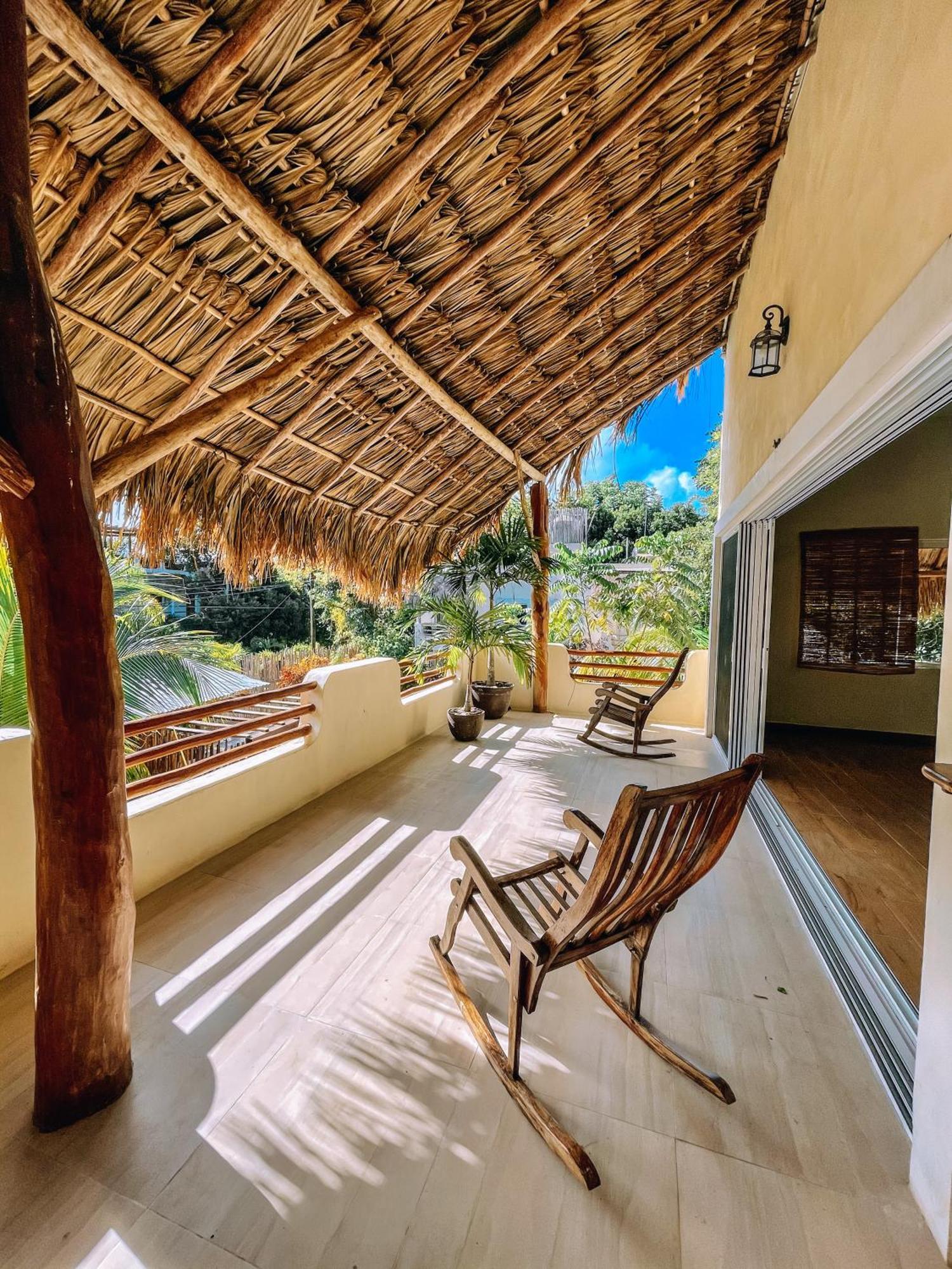 Hotel & Suites Oasis Bacalar Exterior photo