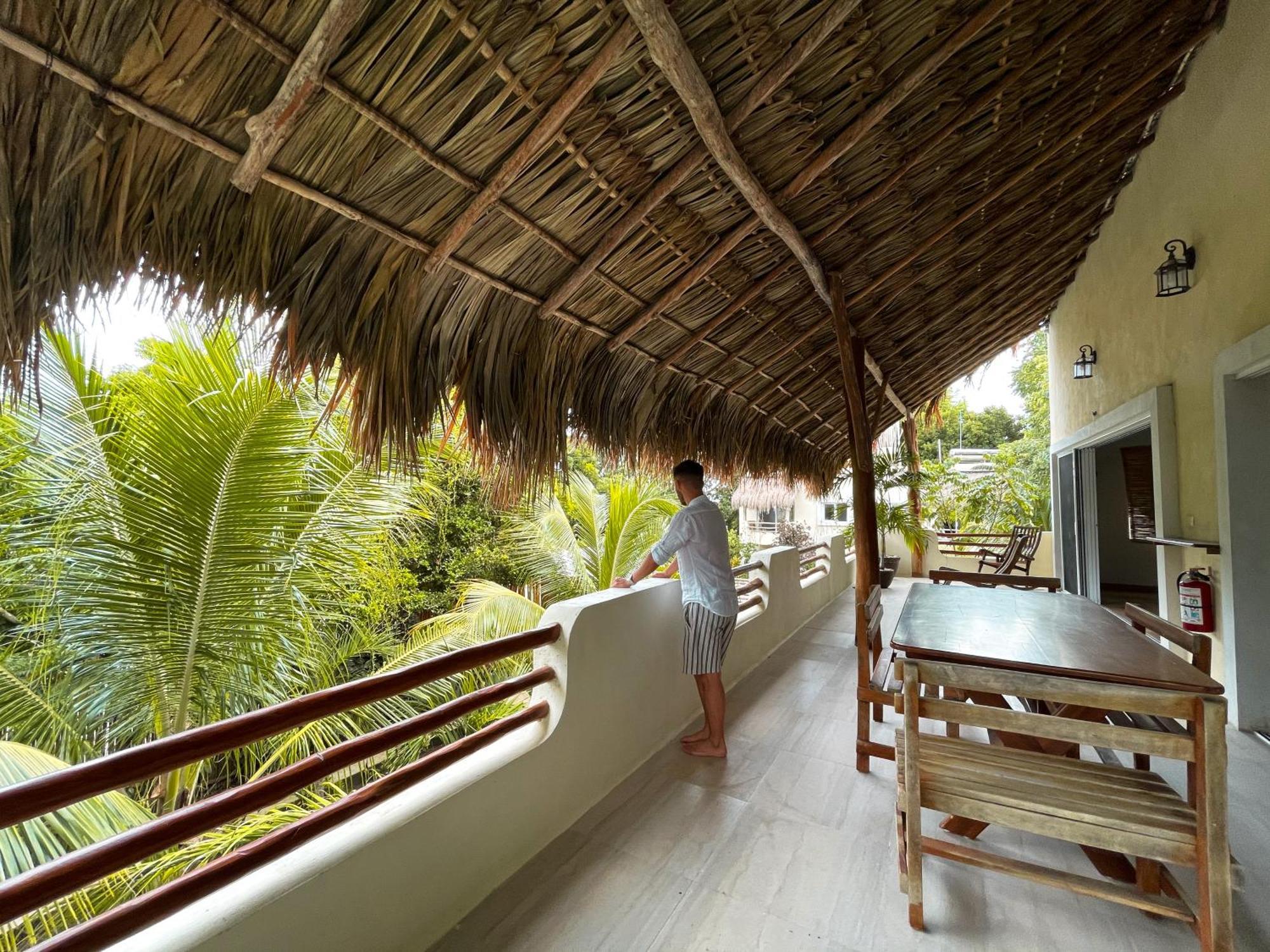 Hotel & Suites Oasis Bacalar Exterior photo